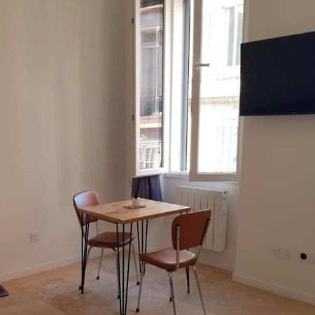 Central And Comfortable Studio, Near Train Station Marselha Exterior foto