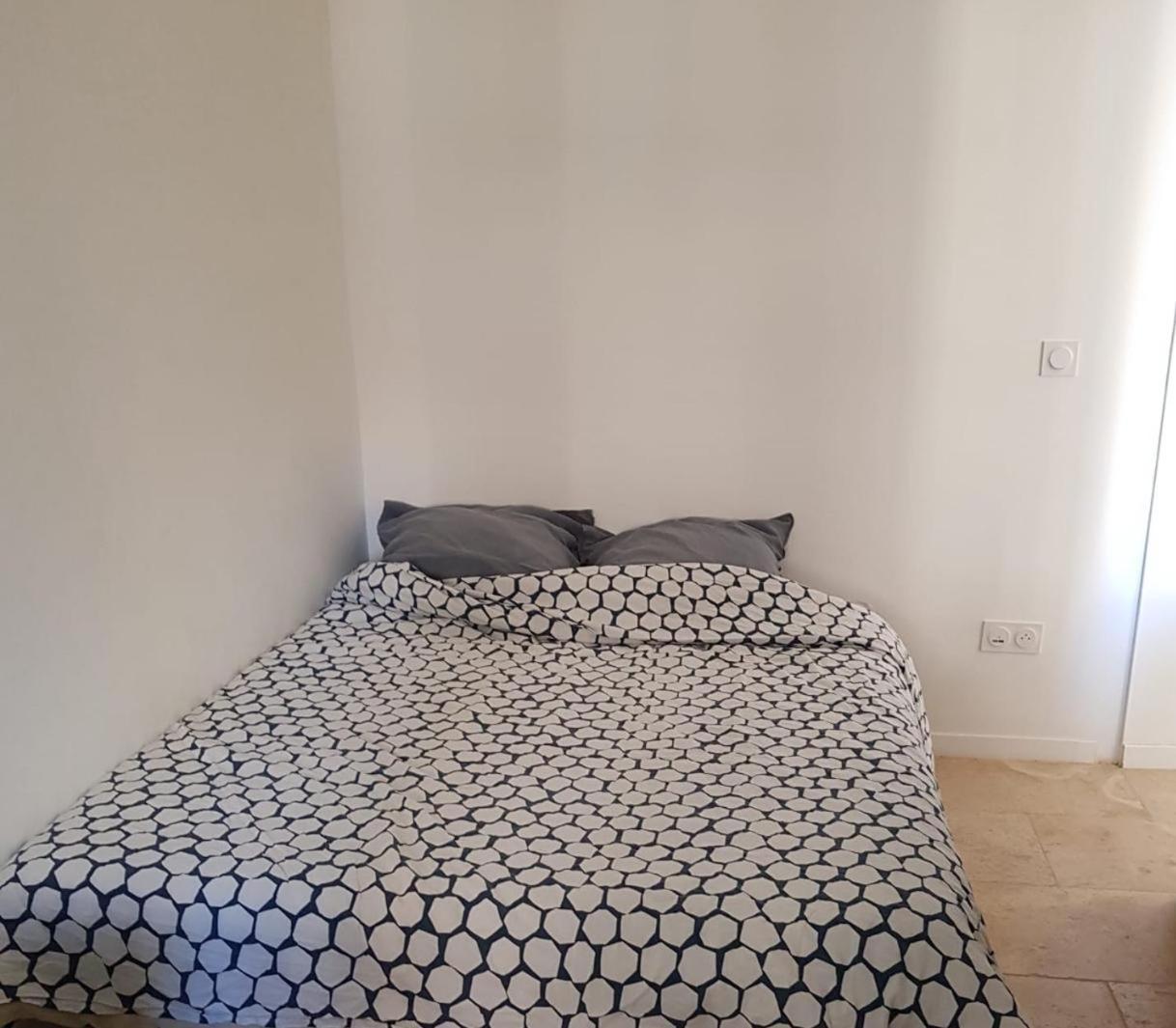 Central And Comfortable Studio, Near Train Station Marselha Exterior foto